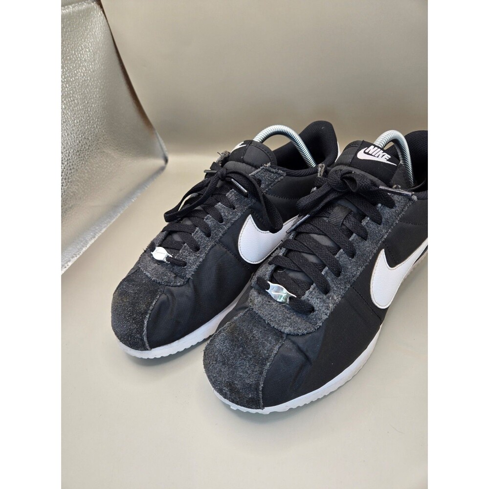 Nike Air Cortez Textile Shoes Mens 9.5 Black White Casual Athletic Retro Sneaker - Picture 4 of 8